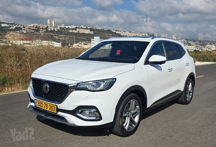 מודעת רכב אם ג'י EHS PHEV