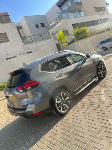 ניסאן אקס טרייל