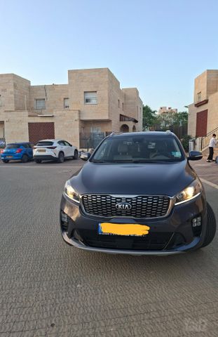 מודעת רכב קיה סורנטו
