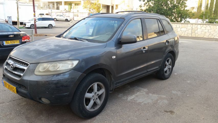 יונדאי סנטה פה