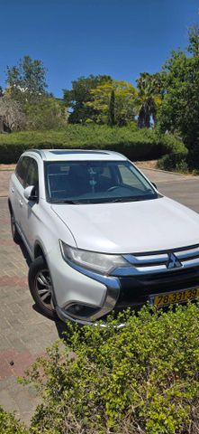 מודעת רכב מיצובישי אאוטלנדר