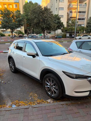 מודעת רכב מאזדה CX-5
