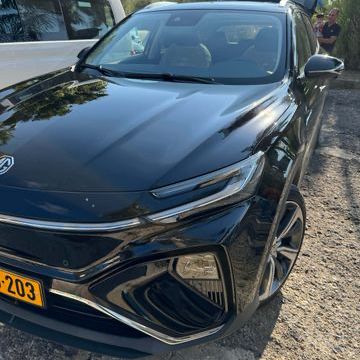 אם ג'י מארוול R