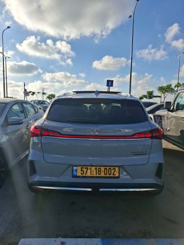 אם ג'י מארוול R