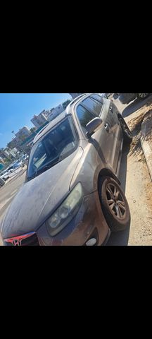 יונדאי סנטה פה