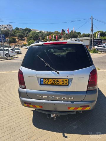 מודעת רכב סאנגיונג רקסטון