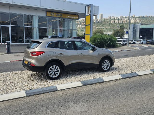 מודעת רכב רנו קדגא'ר