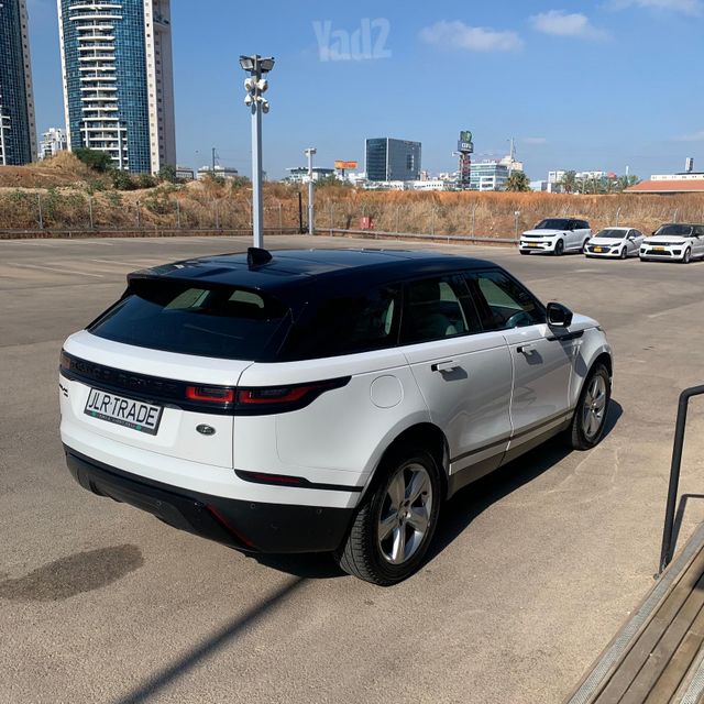 לנד רובר ריינג' רובר ולאר