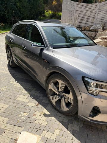 אאודי E-tron
