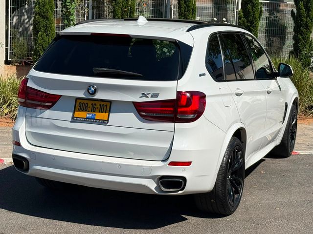 ב מ וו X5