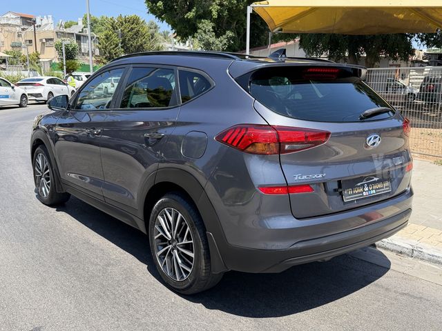 יונדאי טוסון