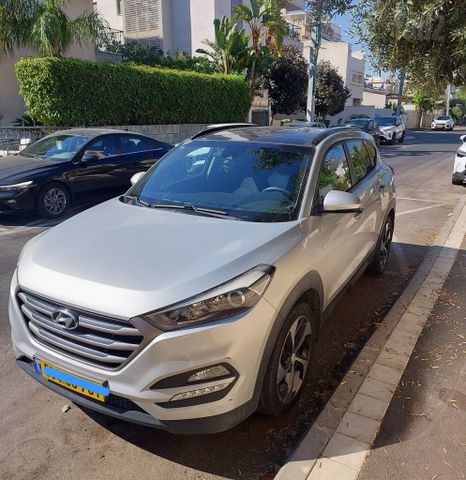מודעת רכב יונדאי טוסון