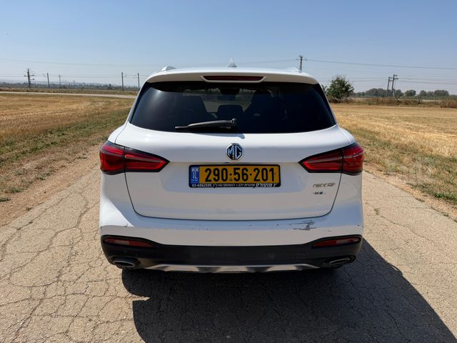 אם ג'י EHS PHEV