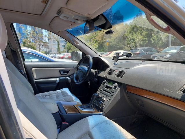 וולוו XC90