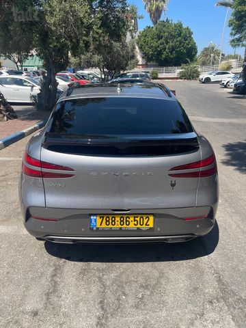 ג'נסיס GV60
