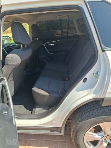 טויוטה RAV4