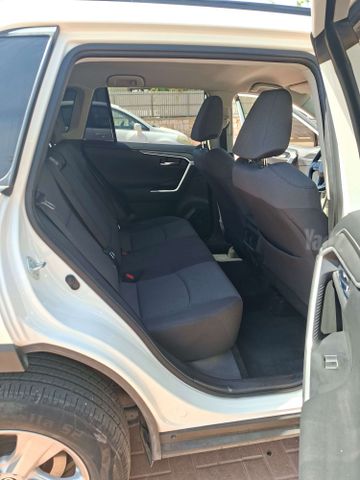 טויוטה RAV4