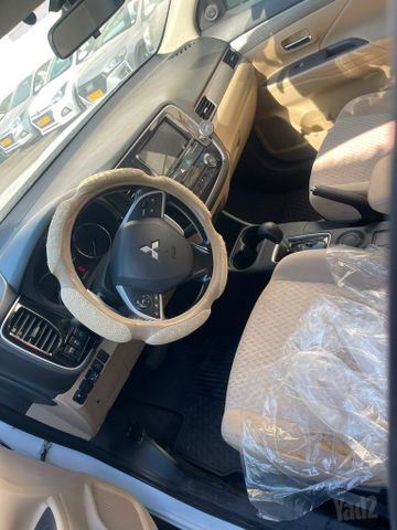 מיצובישי אאוטלנדר
