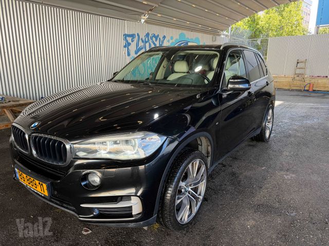 ב מ וו X5