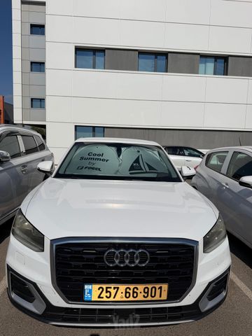 מודעת רכב אאודי Q2