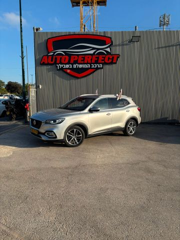 מודעת רכב אם ג'י EHS PHEV