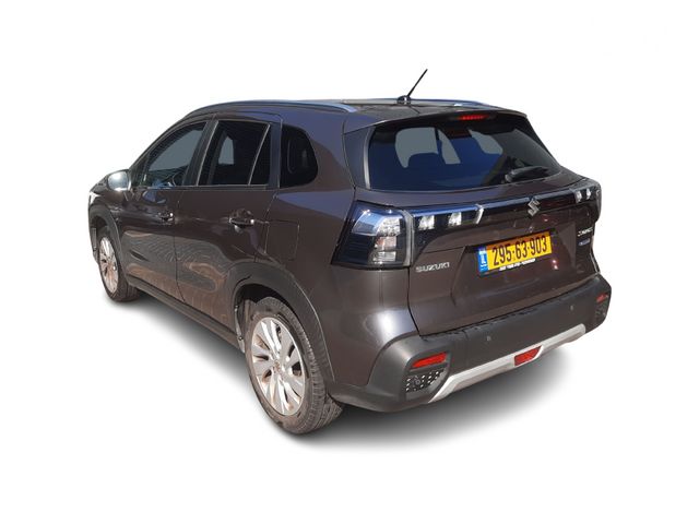 מודעת רכב סוזוקי S-Cross 1