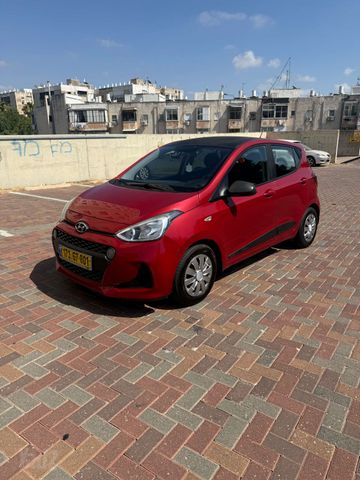 יונדאי i10