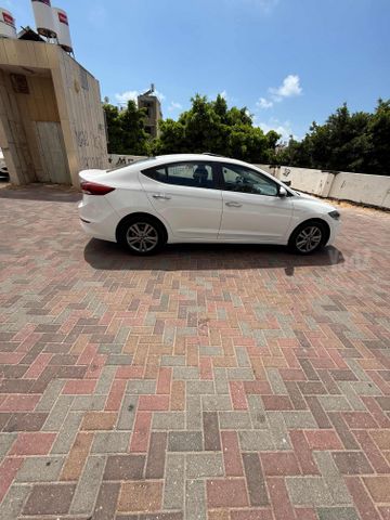 יונדאי אלנטרה