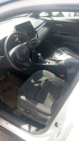 טויוטה C-HR