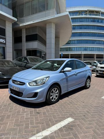 יונדאי אקסנט i25