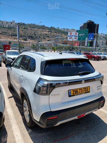 סוזוקי S-Cross