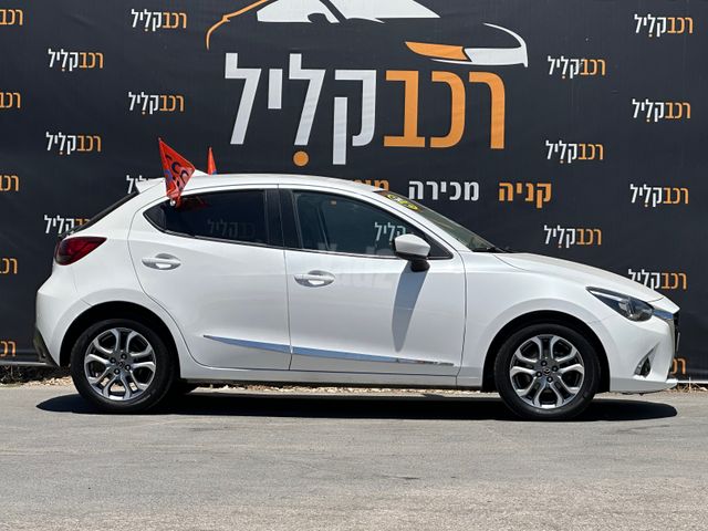 מאזדה 2