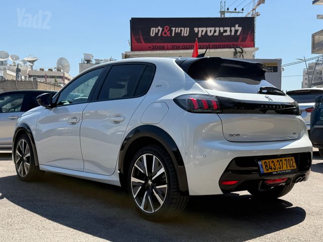 פיג'ו 208