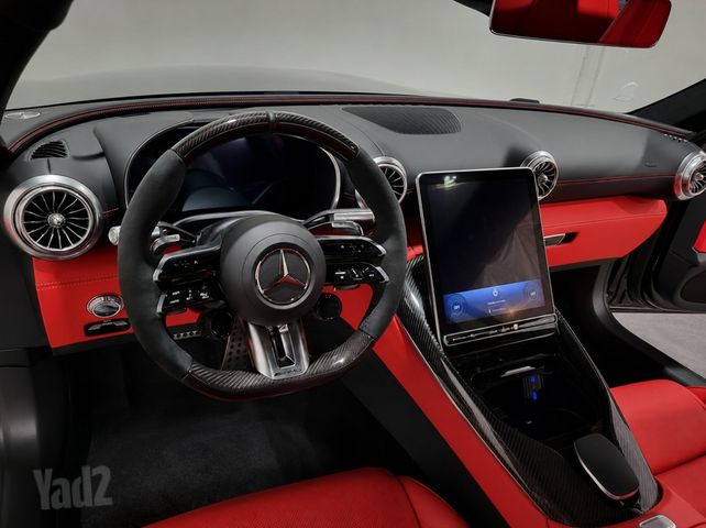 מרצדס-בנץ AMG GT