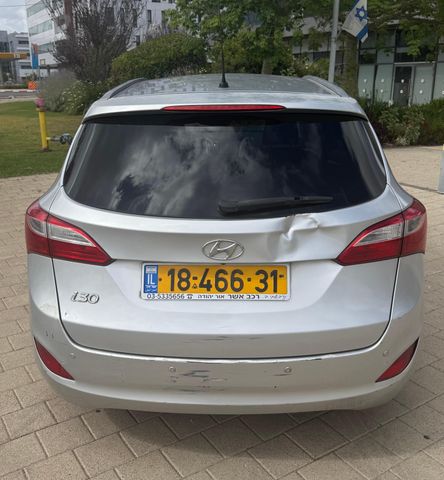 יונדאי i30