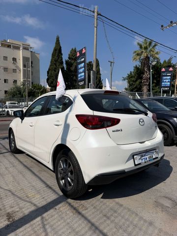 מאזדה 2
