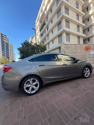 שברולט קרוז