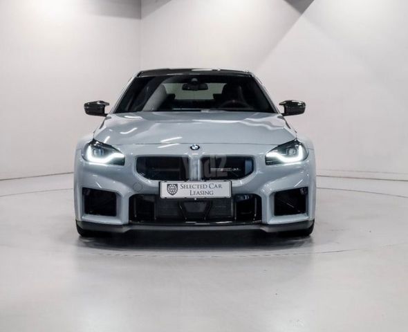 ב מ וו M2