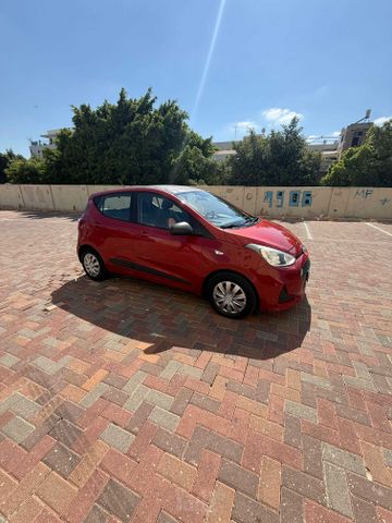 יונדאי i10