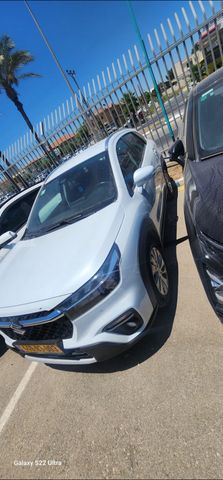 סוזוקי S-Cross