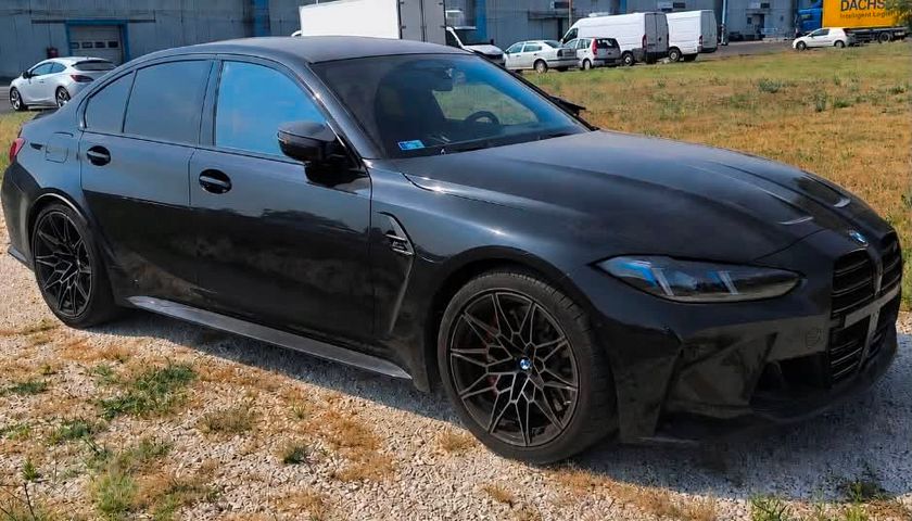 ב מ וו M3