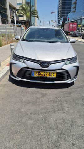 מודעת רכב טויוטה קורולה