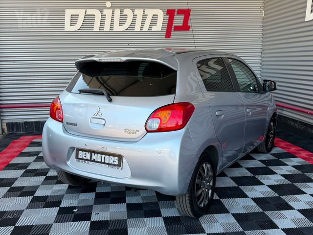 מיצובישי ספייס סטאר
