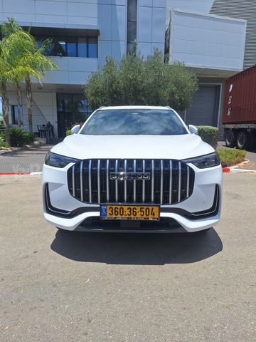 ג'אקו J8