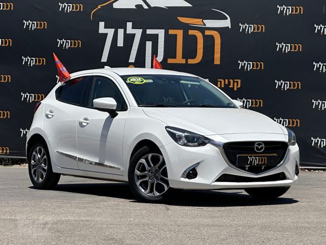 מודעת רכב מאזדה 2