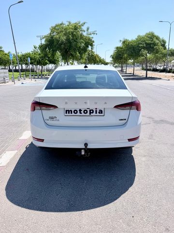 סקודה אוקטביה