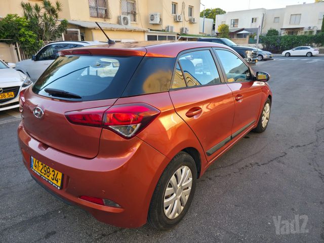 יונדאי i20