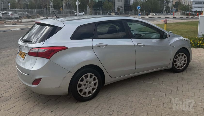 יונדאי i30