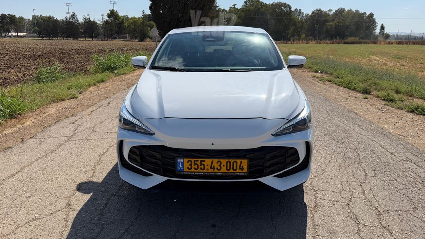 אם ג'י MG3