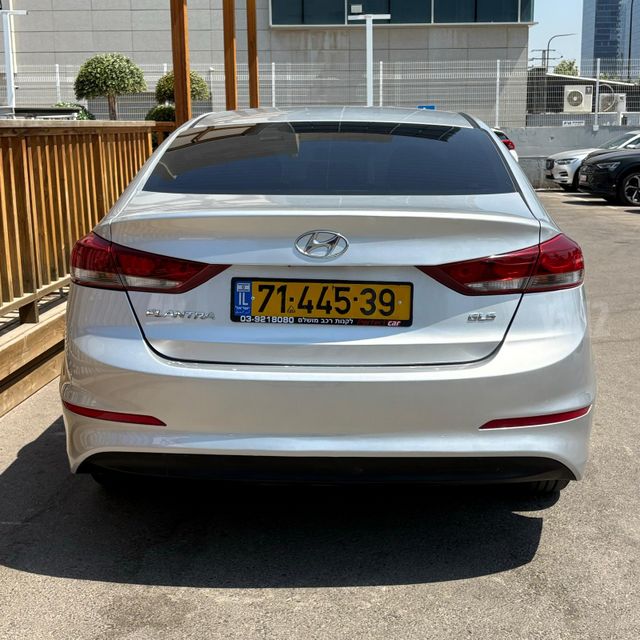 יונדאי אלנטרה